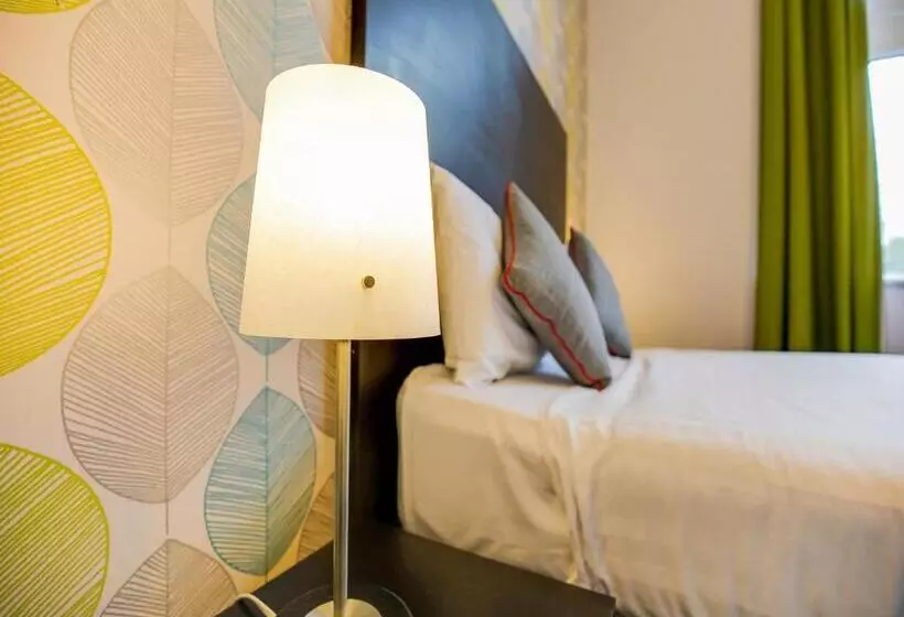 اتاق استاندارد, Lost Guest House Stirling