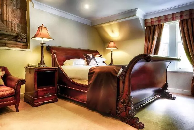 اتاق سوپریور با تخت بزرگ, Mansion House