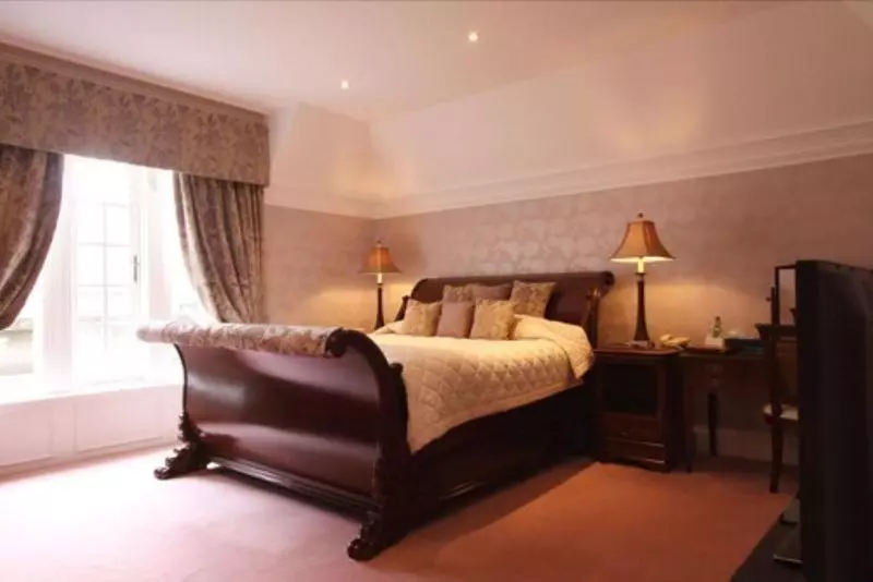 اتاق سوپریور با تخت بزرگ, Mansion House
