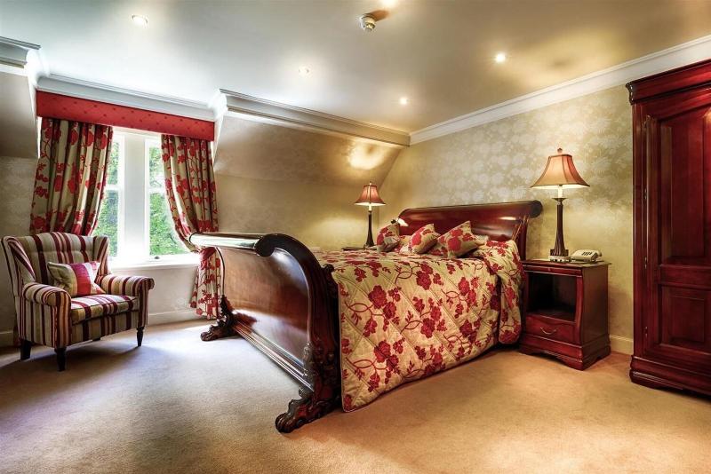 キングサイズベッドのスーペリアルーム, Mansion House