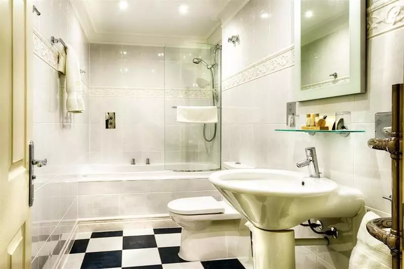 اتاق استاندارد با تخت بزرگ, Mansion House