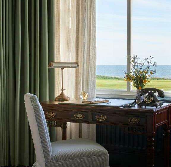 סוויטת ג'וניור נוף לים, Marine Troon