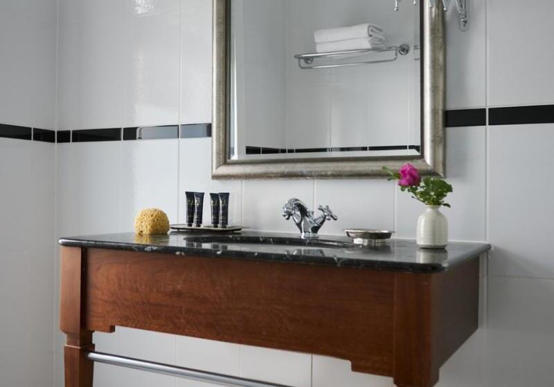 חדר קלאסי, Marine Troon