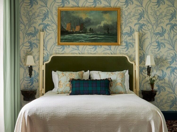 סוויטה נוף לים, Marine Troon