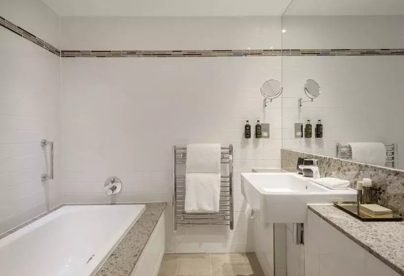 スイート, Meliá London Kensington Member Of Meliá Collection