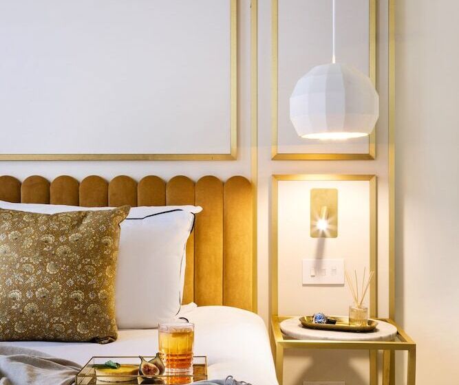 Полулюкс, Meliá London Kensington Member Of Meliá Collection