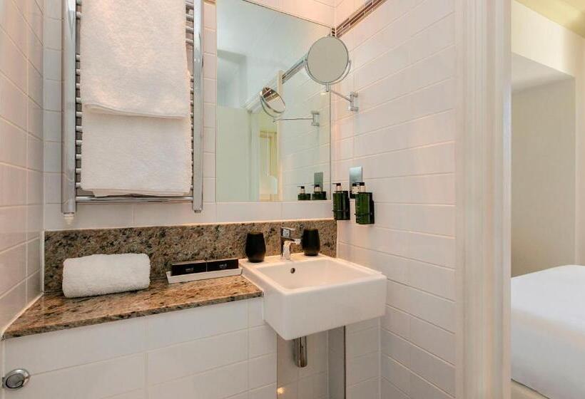 家庭间, Meliá London Kensington Member Of Meliá Collection