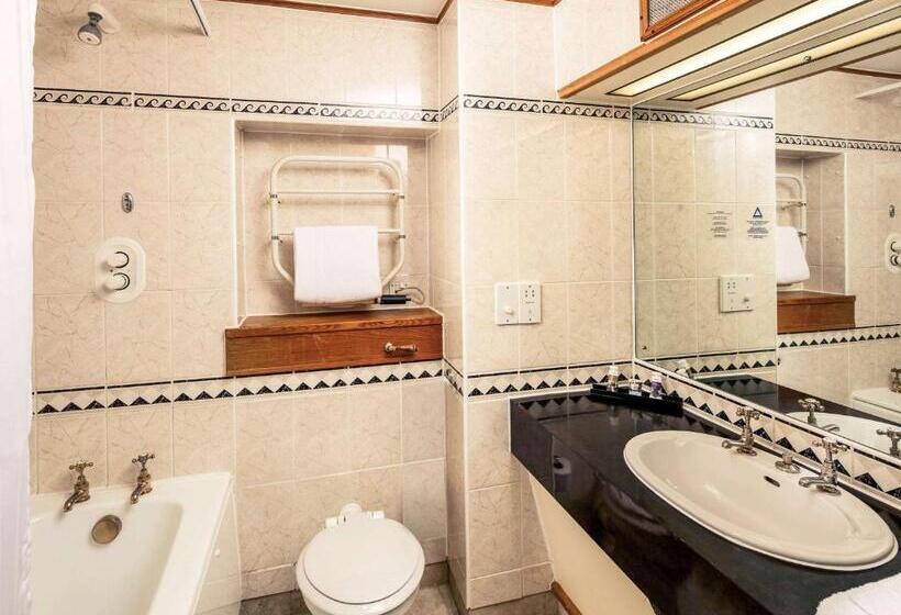 Классический Номер, Mercure York Fairfield Manor