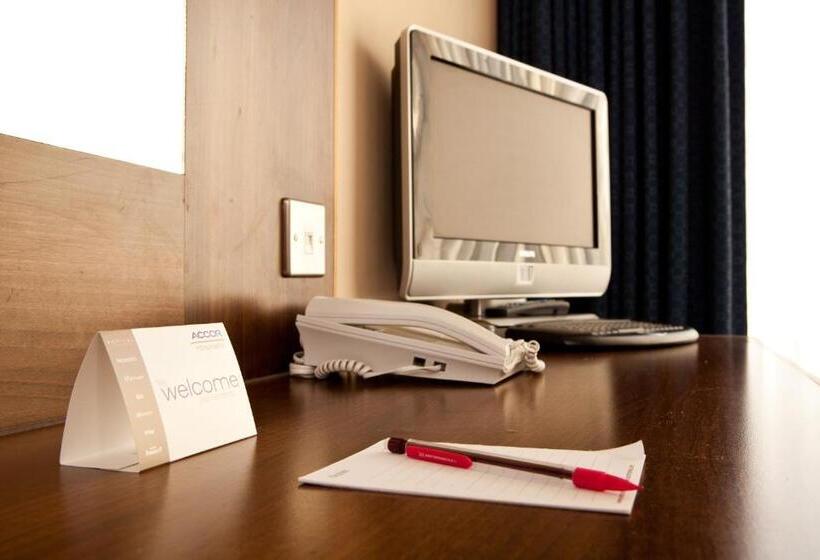 Индивидуальный Номер Классика, Mercure York Fairfield Manor