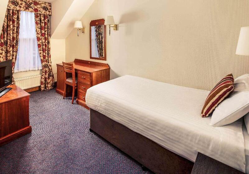 Индивидуальный Номер Классика, Mercure York Fairfield Manor