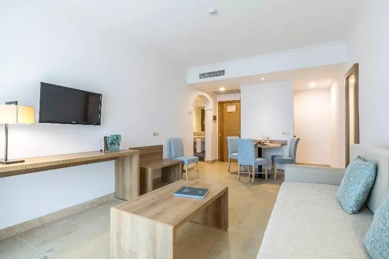 اتاق استاندارد, Mercure York Fairfield Manor