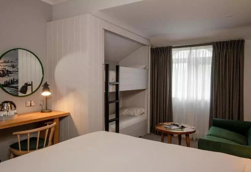 ファミリールーム, North Lakes Hotel And Spa