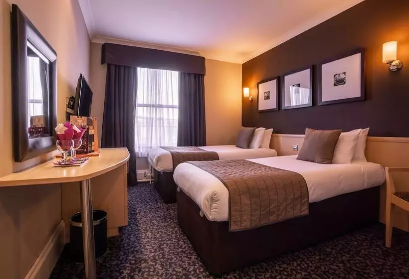 اتاق استاندارد چهار تخته, Royal Station Hotel Part Of The Cairn Collection