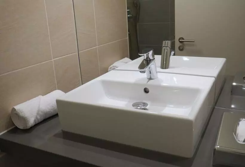 クラブルーム, Garner Hotel Preston Samlesbury, An Ihg
