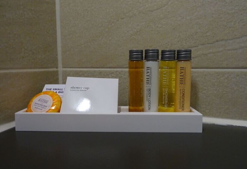 Номер Клуб, Garner Hotel Preston Samlesbury, An Ihg