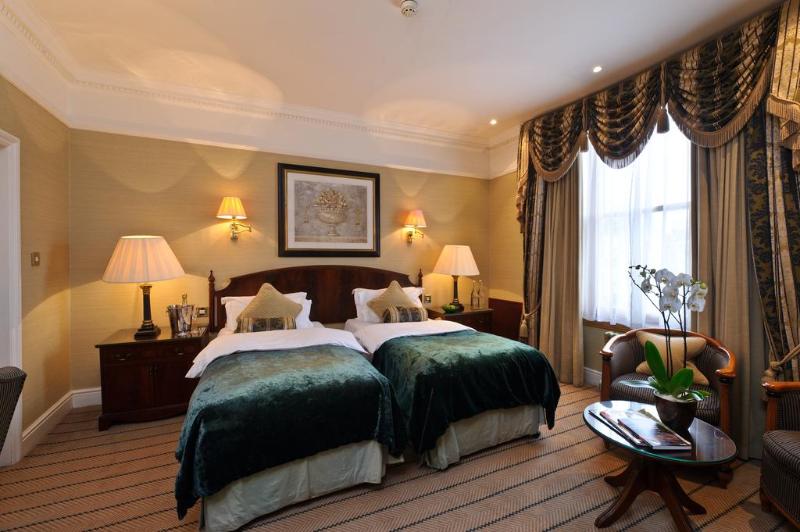 Номер Deluxe, The Colonnade