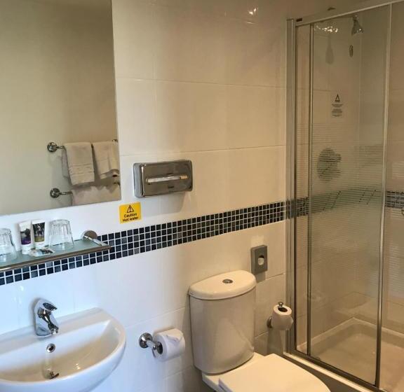 غرفة عائلية, Jupiter Hotel Wetherby