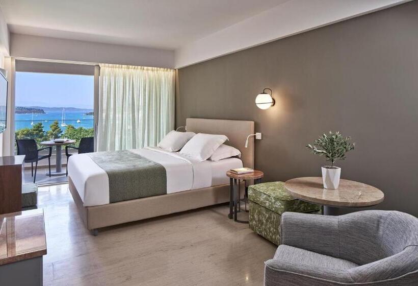 수피리어 트리플룸 바다 전망, Aks Porto Heli