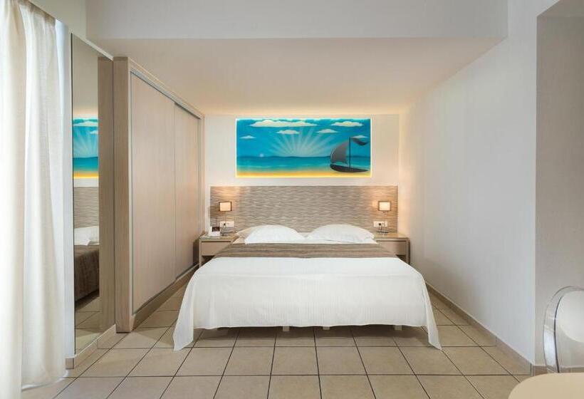 استودیوی استاندارد, Alexandra Hotel&apartments