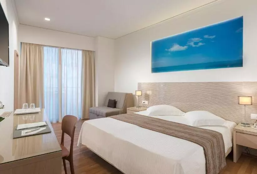 エコノミールーム, Alexandra Hotel&apartments
