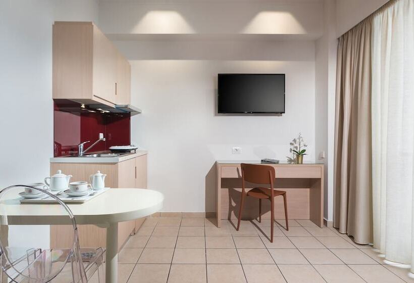 スタンダードスタジオ, Alexandra Hotel&apartments