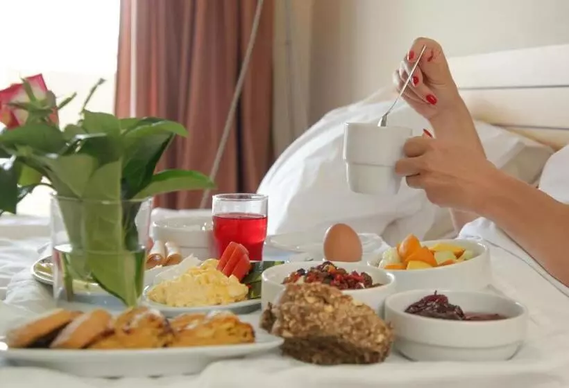 اتاق اکونومی یک تخته, Astoria Hotel Thessaloniki