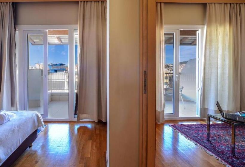 جناح دور أخير, Astoria Hotel Thessaloniki