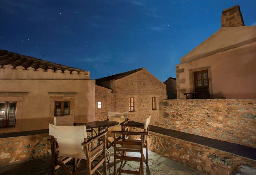 غرفة قياسية ثلاثية, Bastione Malvasia