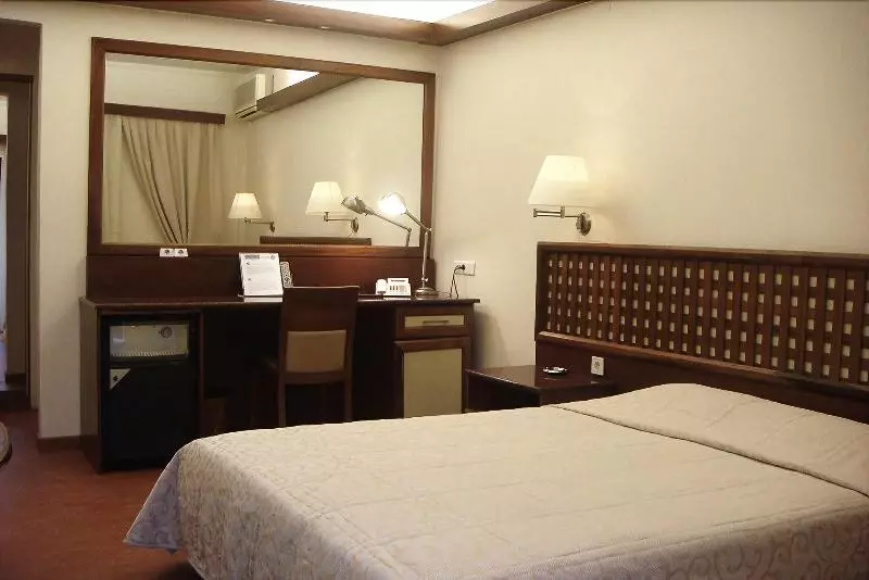Chambre Triple Standard, Evridiki