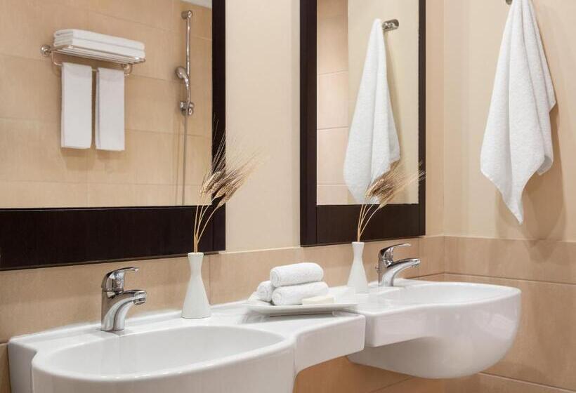 חדר משפחתי, Grecotel Filoxenia, Beach Luxury Resort