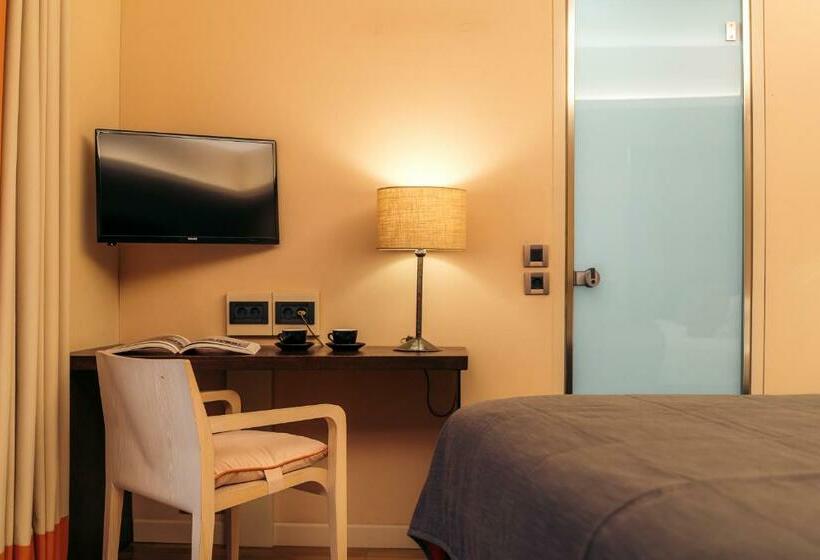 スタンダードルーム, Herodion