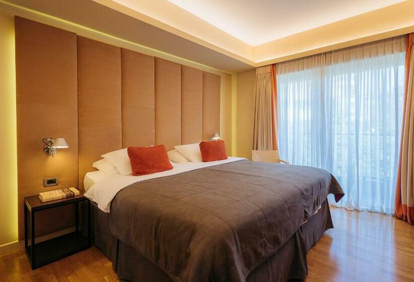 景色の見えるスーペリアルーム, Herodion