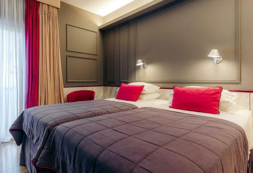 景色の見えるスーペリアルーム, Herodion