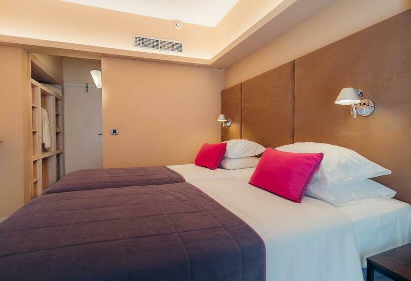 スーペリアールーム, Herodion