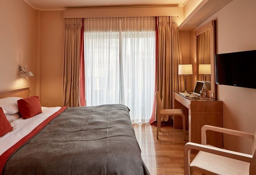 スーペリアールーム, Herodion