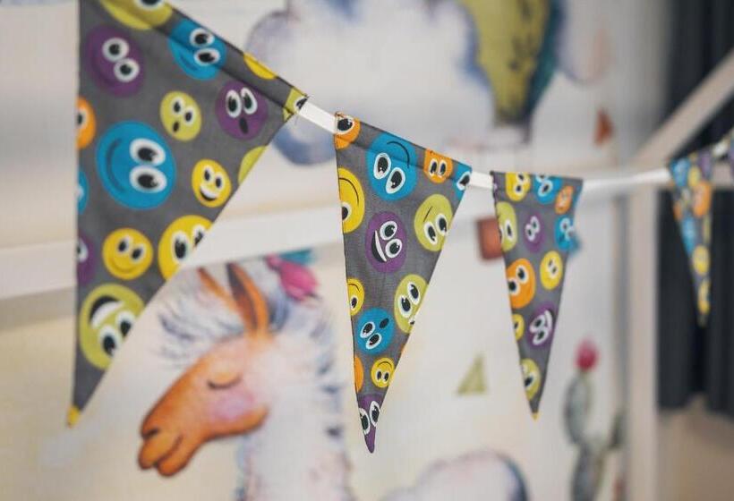 Семейный Номер, Hőforrás