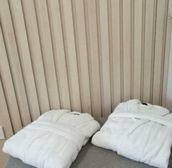 Номер Superior, Hőforrás