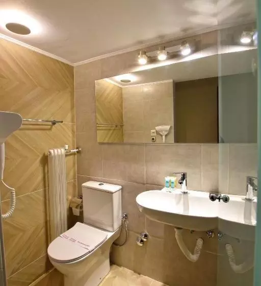 Chambre Standard Individuelle, John S