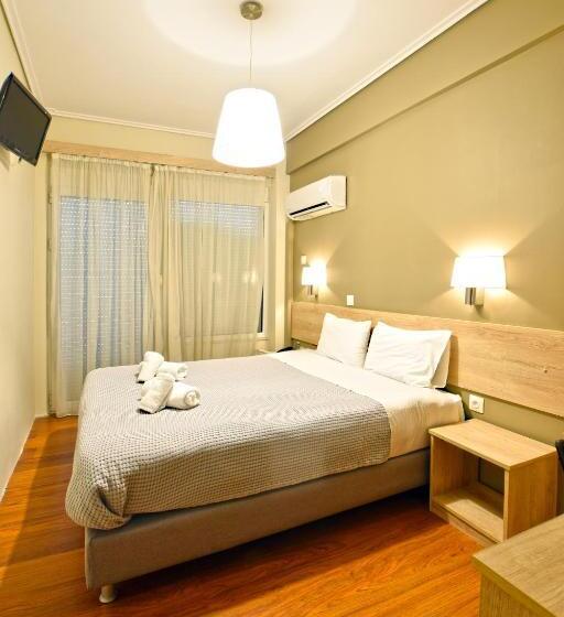 חדר סטנדרט, John S