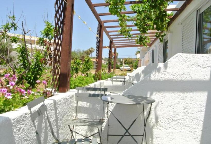 Бунгало Стандарт, Kokalakis