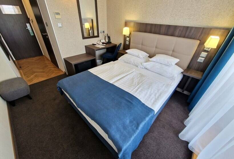 Номер Superior с Балконом, Medos