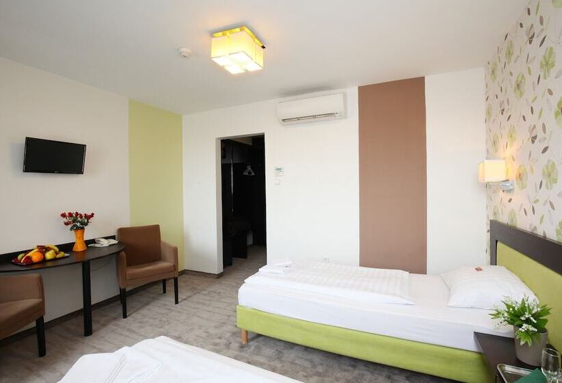 Номер Economy, Medos