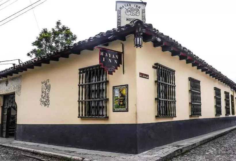 اتاق استاندارد سه نفره, Museo Mayan Inn