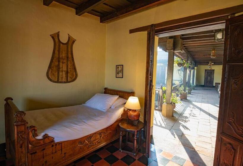 اتاق استاندارد سه نفره, Museo Mayan Inn