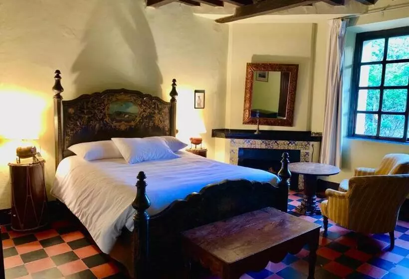 اتاق استاندارد سه نفره, Museo Mayan Inn
