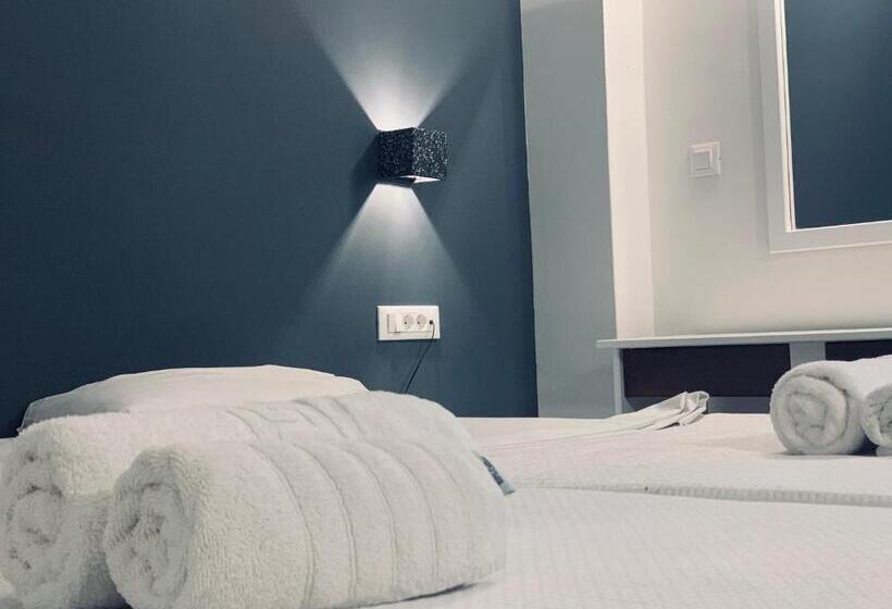 スタンダードシングルルーム, Platon