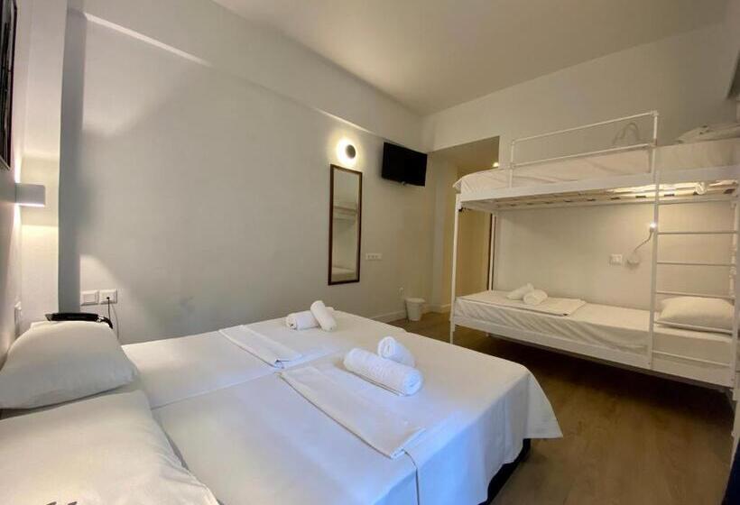 スタンダード４人部屋, Platon