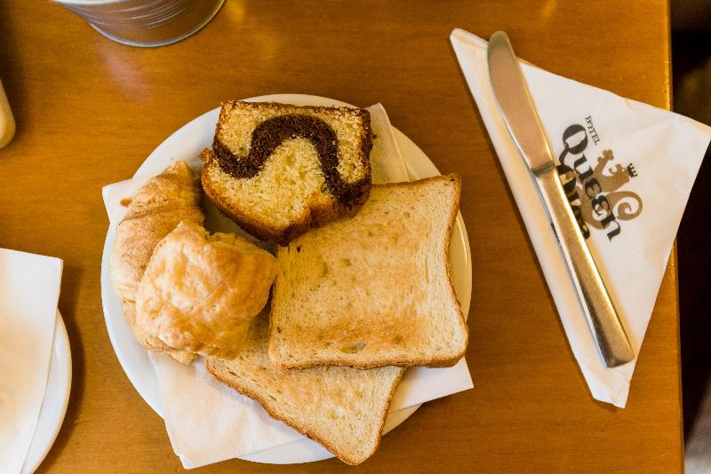 Triple Room Sea View, Queen Olga