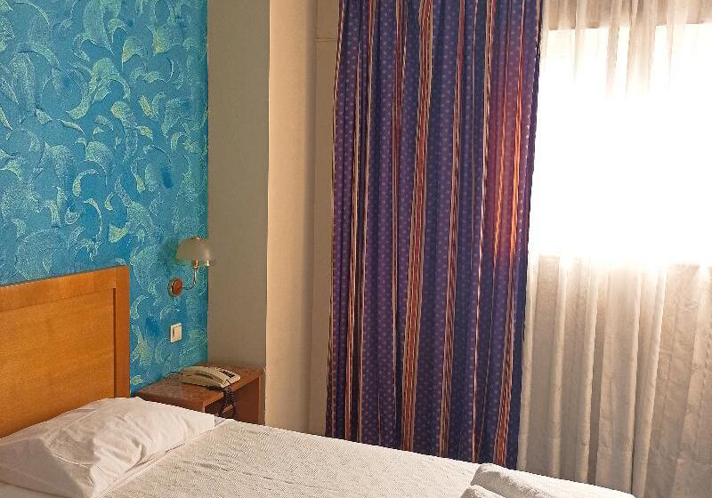 스탠다드 룸, Savoy