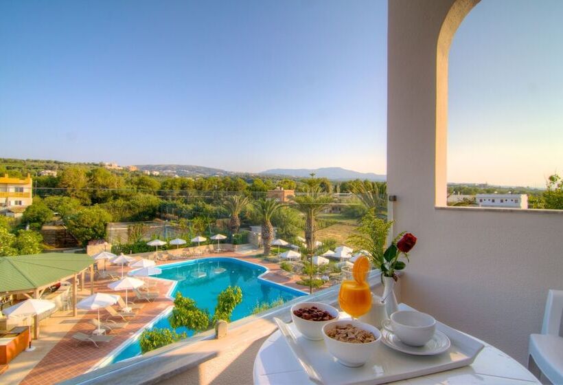 Superior Szoba, Solimar Dias